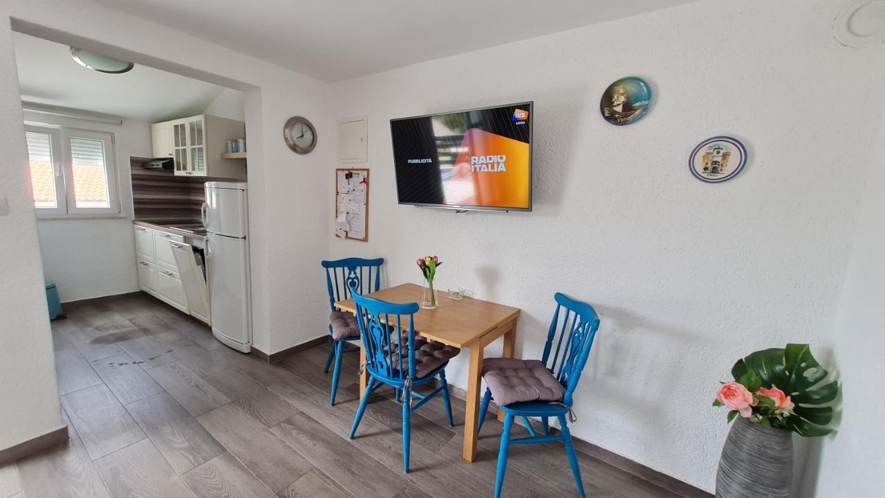 Apartman Dado Cres Exteriér fotografie
